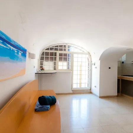 Apartament A Due Passi Dalla Spiaggia *